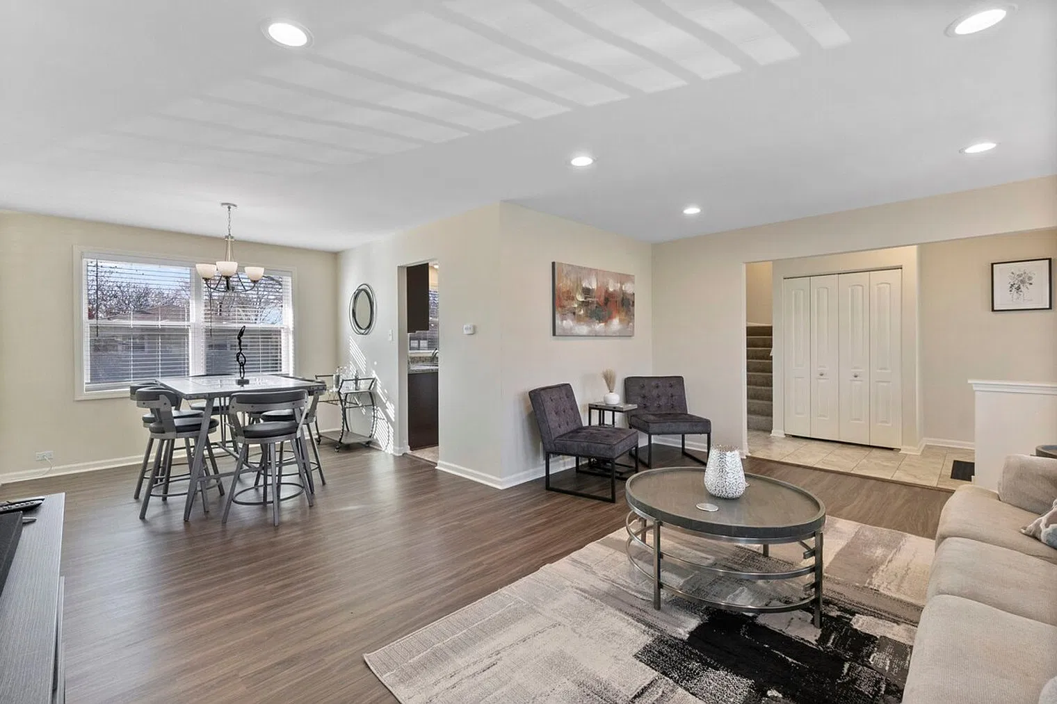 5 bed, 2.0 bath, $24,428 — Photo 1