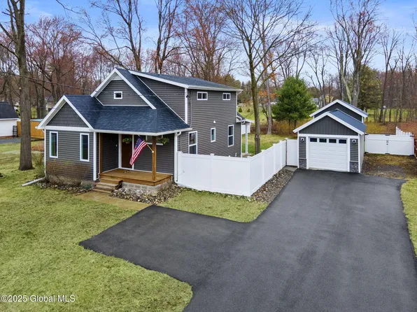 149 Guideboard Road, Waterford, NY 12188