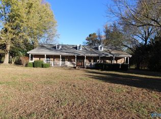 278 County Road 17, Crossville, AL 35962