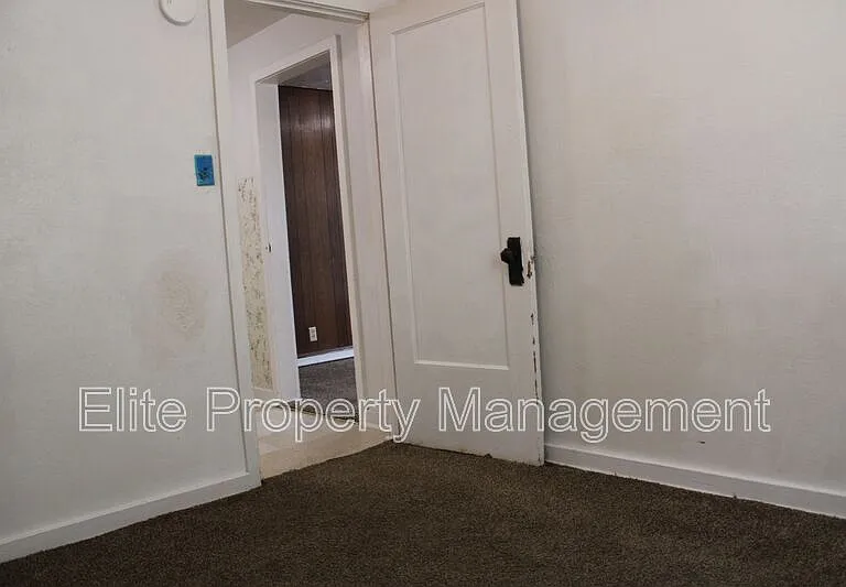 2727 Santa Fe Dr #1 — Photo 8