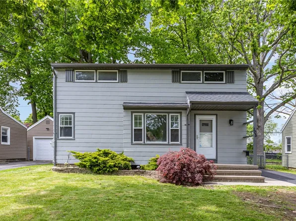 105 Marwood Rd, Rochester, NY 14616