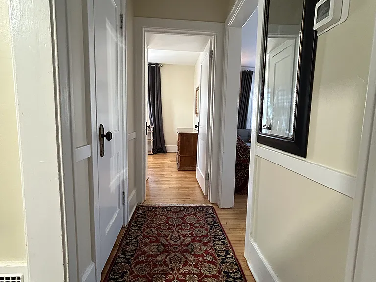 2508 33rd Ave S #4 — Photo 5