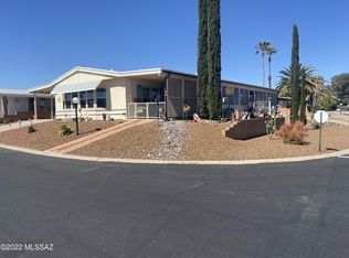 202 W Rosa Dr, Green Valley, AZ 85614