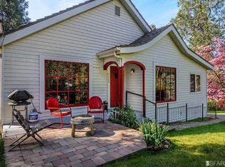 155 Bourbon Hill Rd, Nevada City, CA 95959