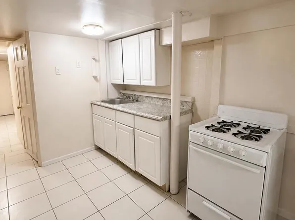 (undisclosed Address), South Richmond Hill, NY 11419