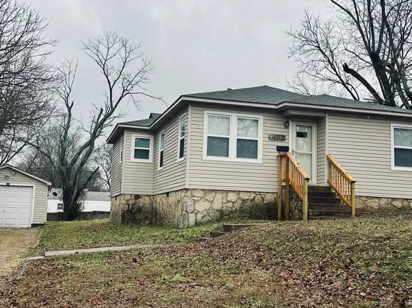 1042 W Third Street, West Plains, MO 65775