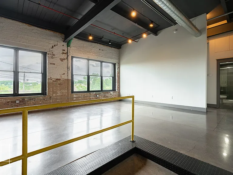 Wonder Bread Lofts — Photo 60