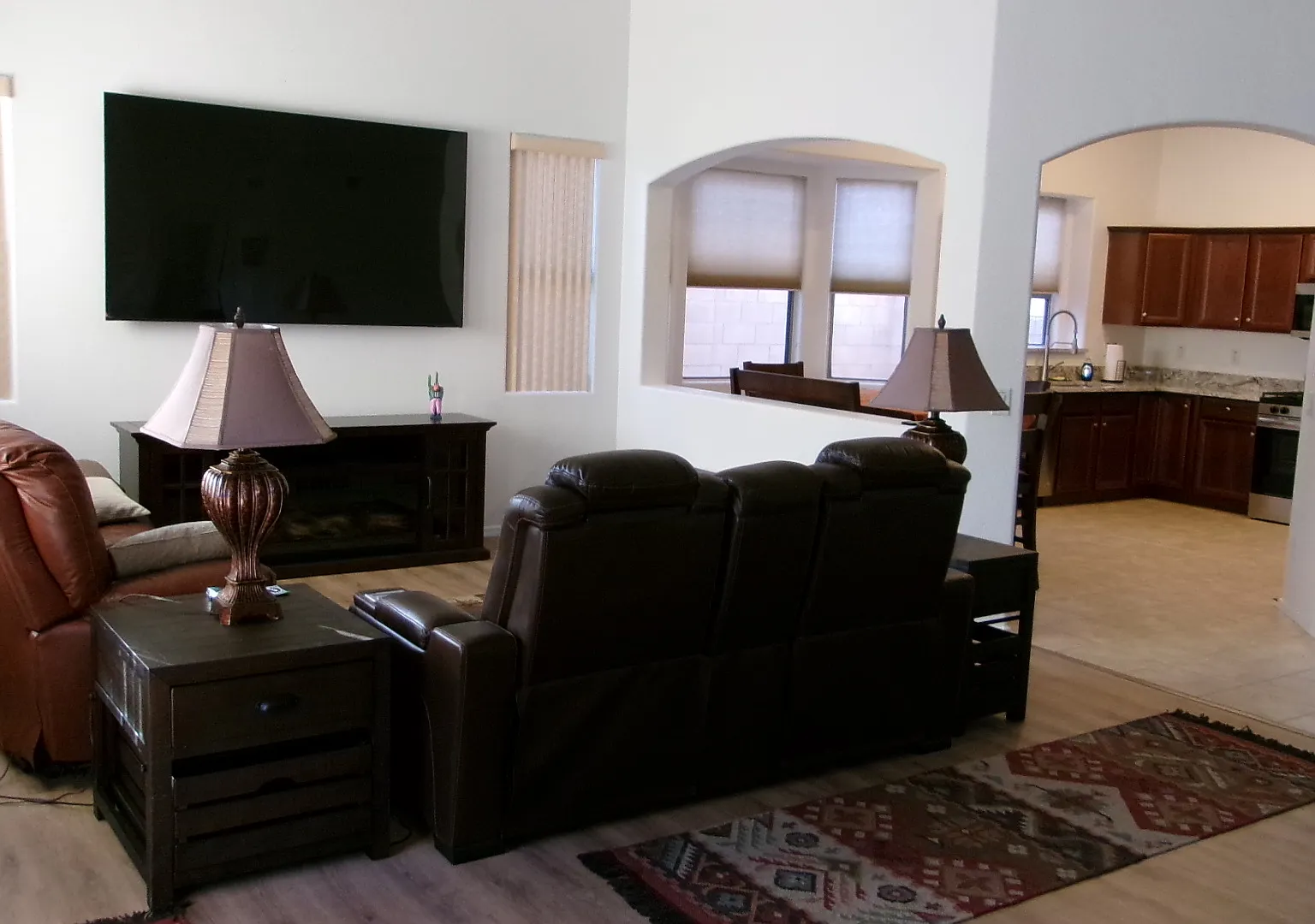2 bed, 1690 sqft, $2,150 — Photo 2