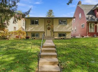 1741 Ames Pl, Saint Paul, MN 55106