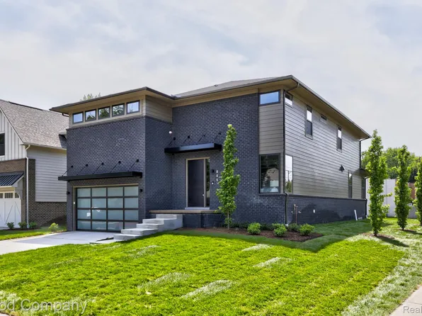 804 Irving Ave, Royal Oak, MI 48067