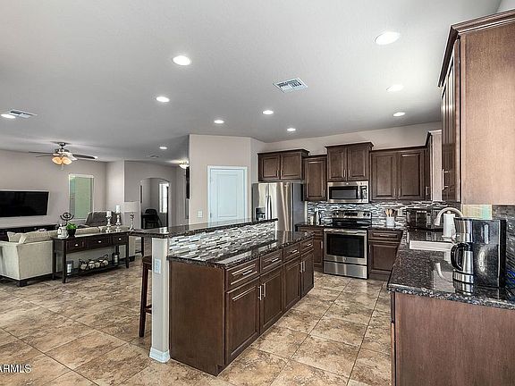 3rd image of 4428 E Muriel Dr