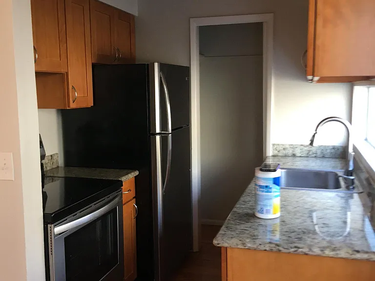 6526 Rainier Ave S #4 — Photo 12