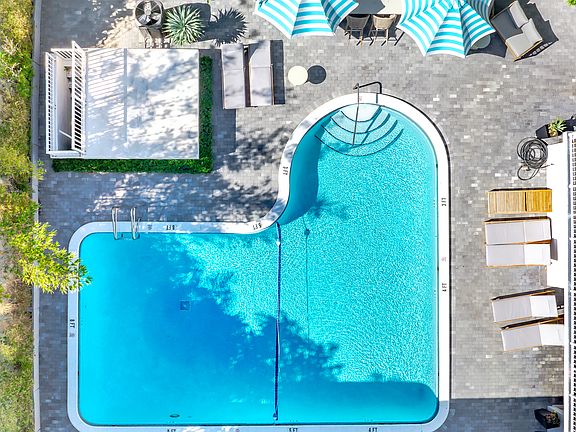 2nd image of 501 N Ocean Blvd APT 2