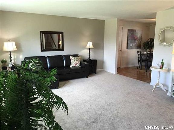 3rd image of 8004 Latina Dr