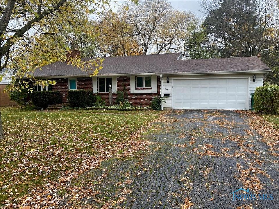 1st image of 718 Winterhaven Dr