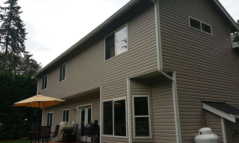 2nd image of 7721 185th Ave E