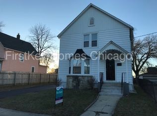 40 Philippa Ave, Waukegan, IL 60085
