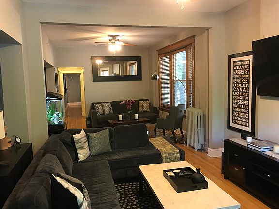 4th image of 2059 W Evergreen Ave #1