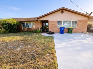 195 Lake Drive Blvd, Sebring, FL 33875