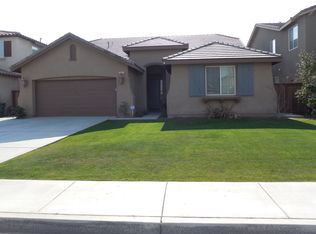 10411 Sharktooth Peak Dr, Bakersfield, CA