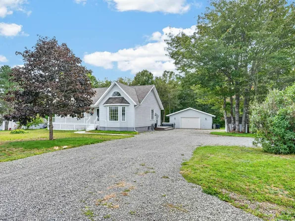 21 Westdale Dr, Howie Centre, NS B1L 1G6