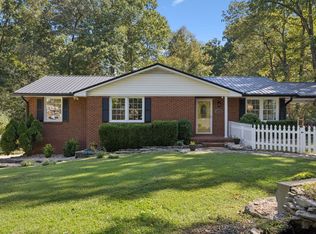 1048 Highway 100, Centerville, TN 37033