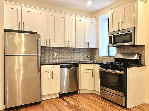 2nd image of 136 W 111th St #3E