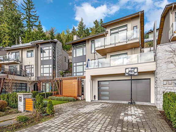 2nd image of 2997 Burfield Pl
