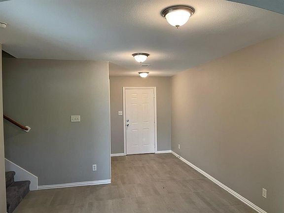 4th image of 12422 Sunlit Wood Way