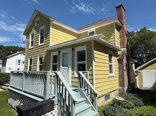 6 Howland Ave #1, Rhinecliff, NY 12574