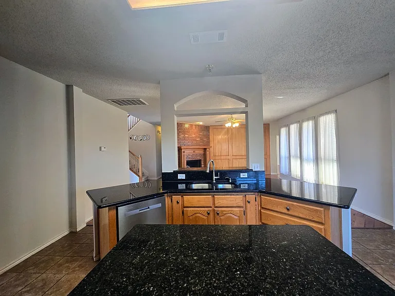 214 Glen Ridge Dr — Photo 5