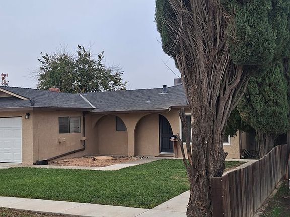 2nd image of 504 Madrone St