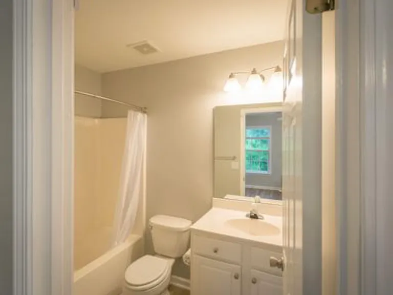 2 Magnolia Glen Ln #2 — Photo 13