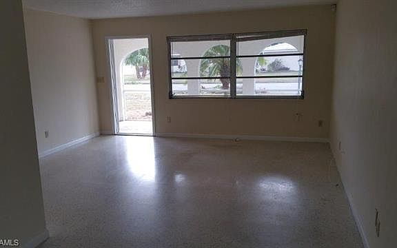 5th image of 225 S Lake Dr