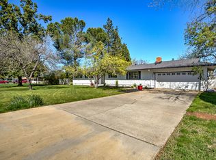6927 Riata Dr, Redding, CA 96002
