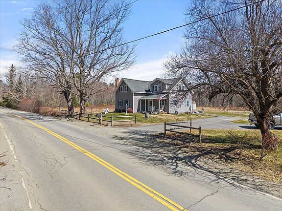 4th image of 1135 Waltham Road