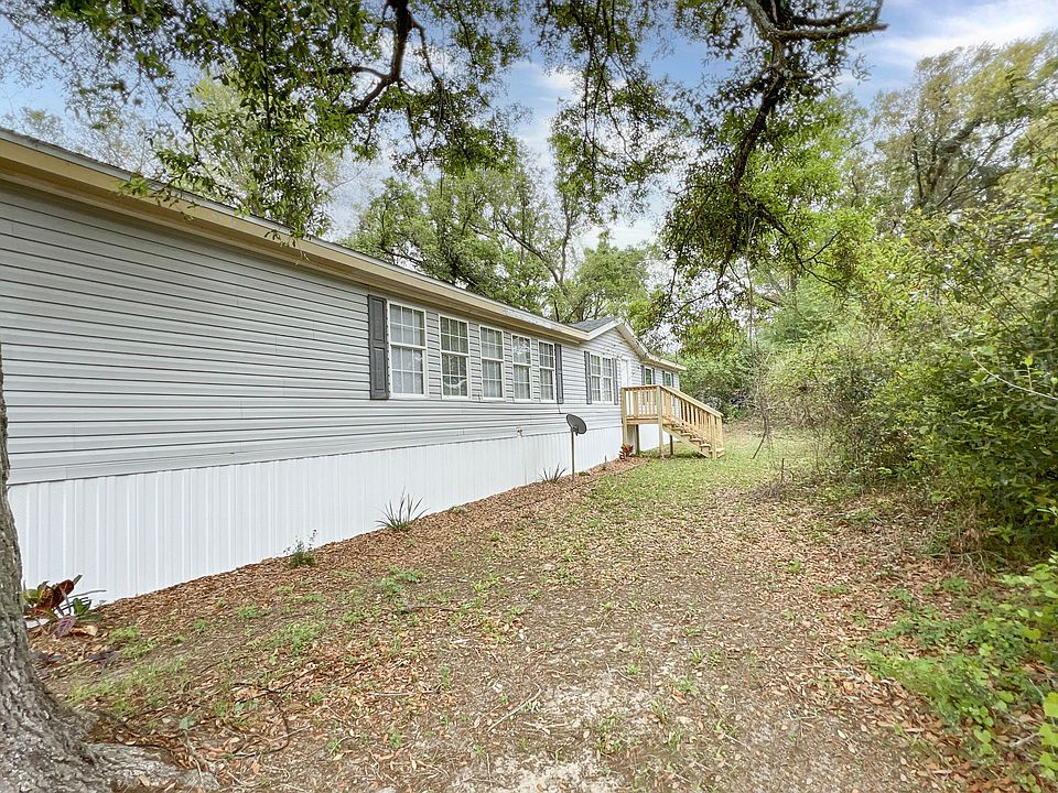 1st image of 661 Smiley Ave
