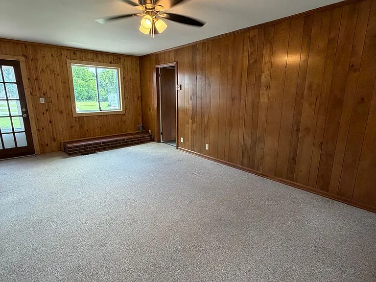 3252 Marthas Chapel Rd — Photo 5