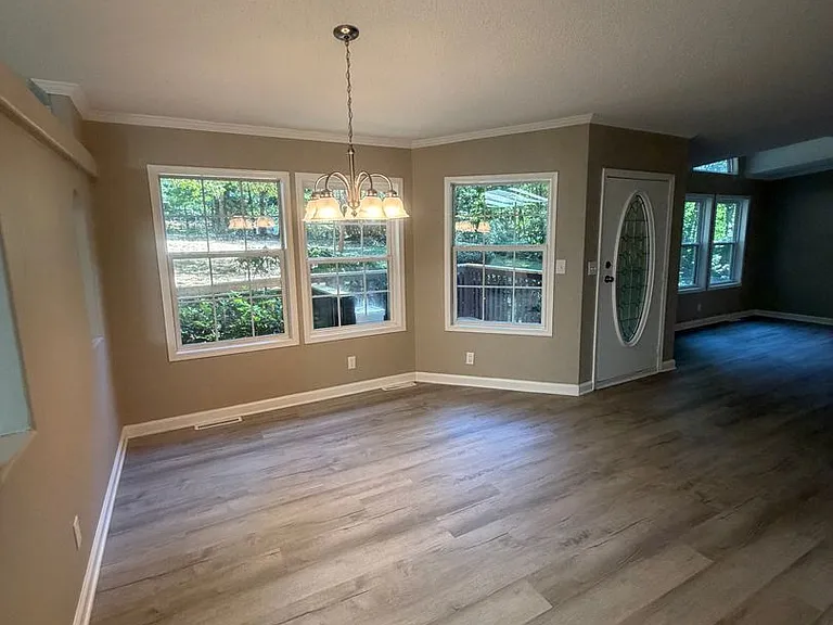 3708 Story Ln — Photo 7