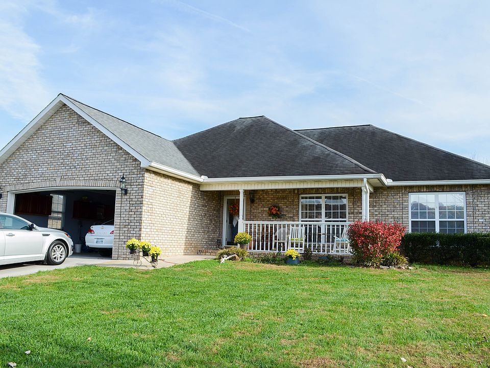1st image of 110 Edinburgh Dr