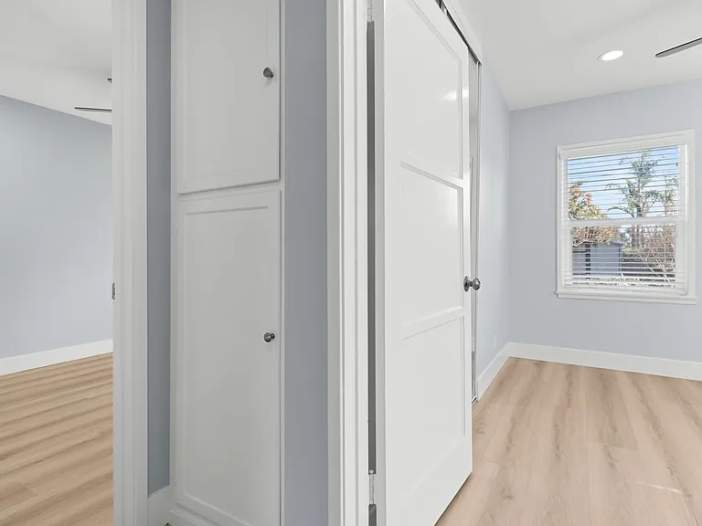 815 Wakefield Ave — Photo 26