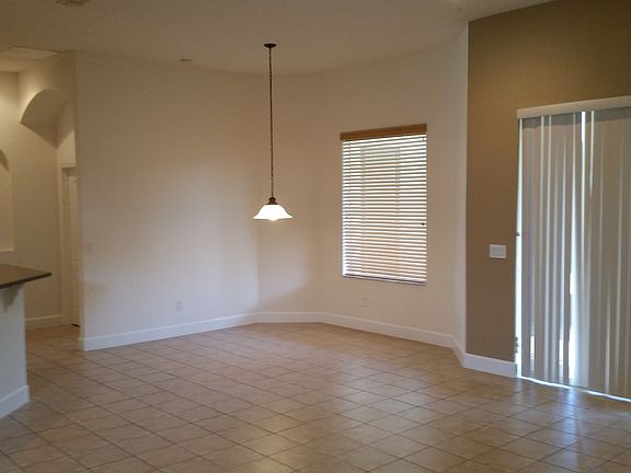 3rd image of 3755 Valley Oaks Ct