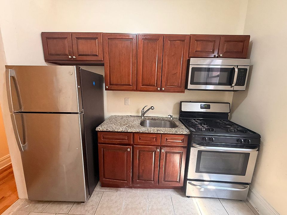 1st image of 4529 Park Ave #11E