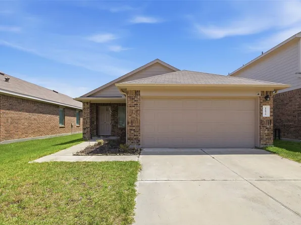 16826 Short Pines Dr, Conroe, TX 77302