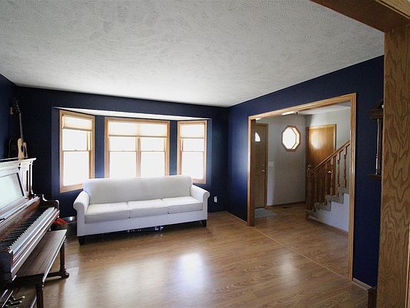 4th image of 8230 Joshua Dr