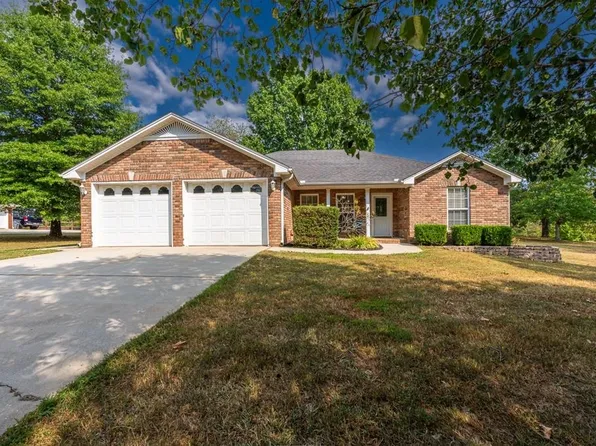 764 County Road 94, Florence, AL 35634