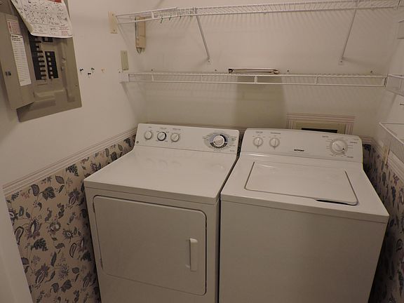 5th image of 7150 E Main St APT B104