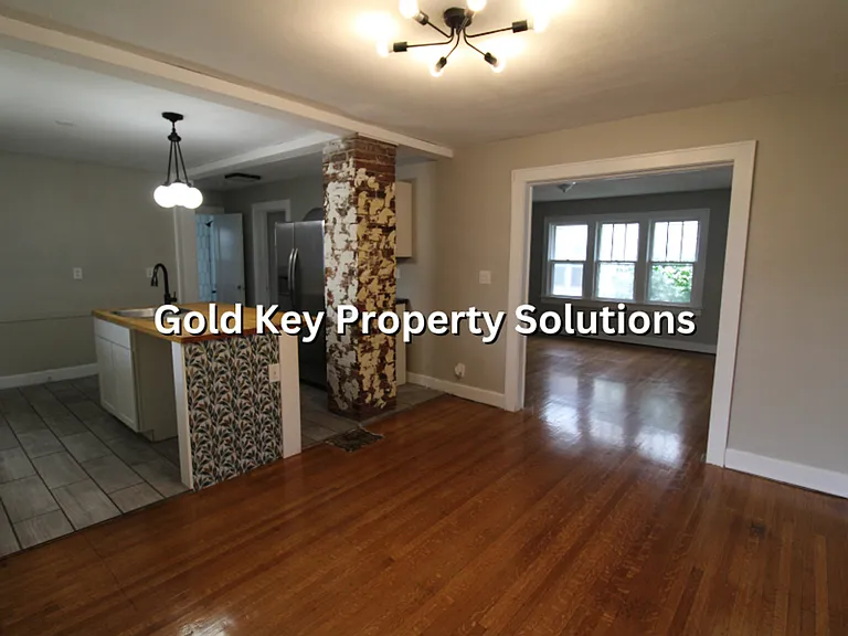 2802 Chase St — Photo 12