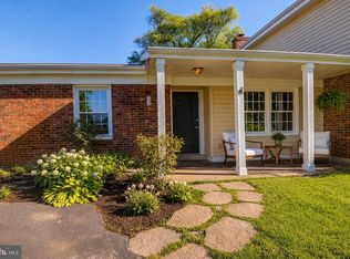 413 Harding Ct, Sterling, VA 20164