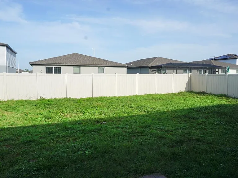 1218 Zambrana Ct — Photo 20